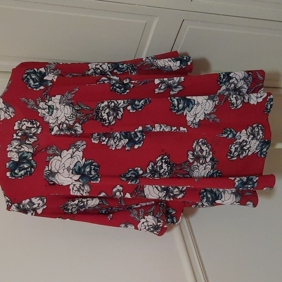 JODIFL Top - Picture 2 of 7